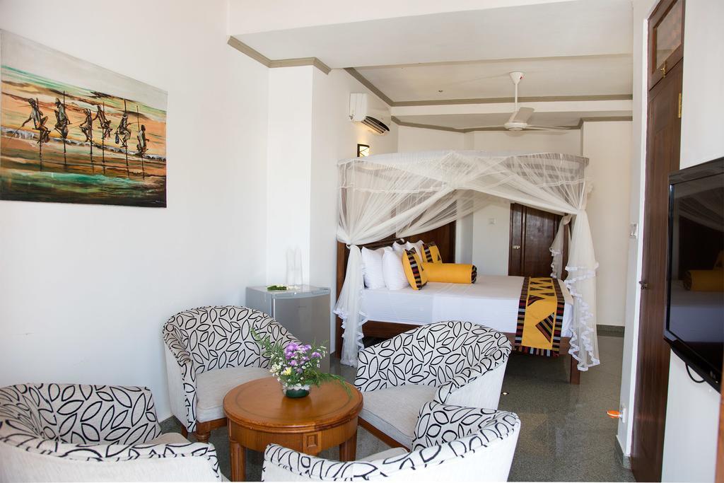 Bed and Breakfast Suriya Arana Negombo Exterior foto